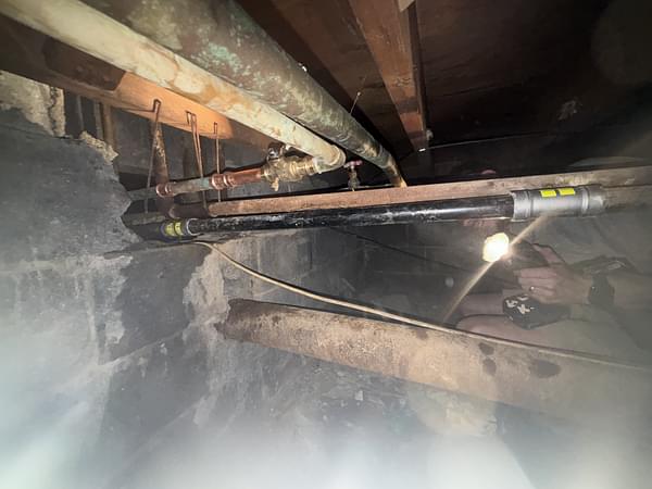 Gas line repair